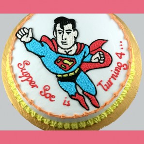 bánh sinh nhật hình siêu nhân cho bé